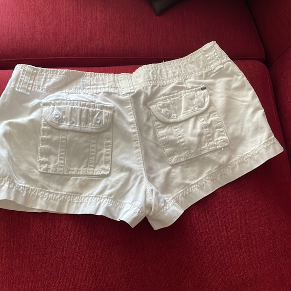 White mini shorts from Garage - Picture 3 of 3